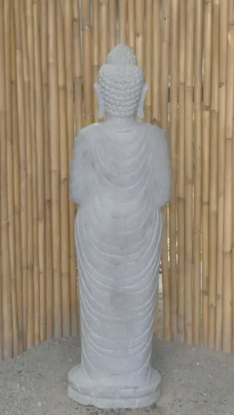 Artikelbild 7 des Artikels “Stehender Buddha aus Flussstein in Dharmachakra-Stellung - Geste des Rades der Dharma-Lehre. Ungefähr 150cm Höhe. “